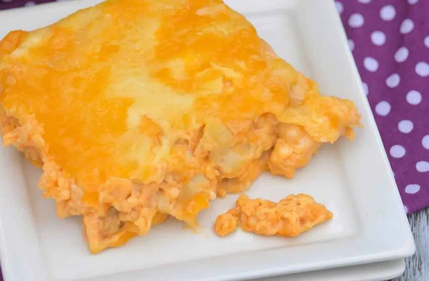 Cheesy Buffalo Ranch Chicken Lasagna