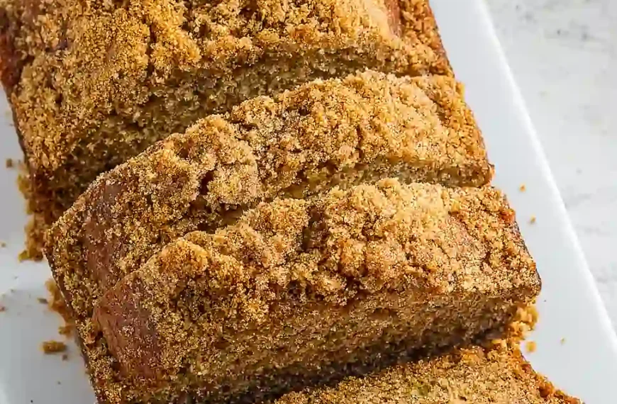 Banana Bread with Brown Sugar Streusel