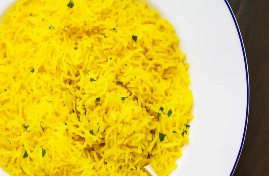 Garlic Turmeric Rice: Fragrant, Golden, and Easy to Make
