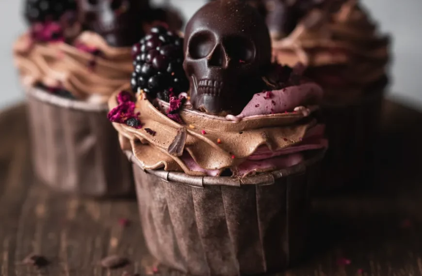Vegan Halloween Cupcakes: Spooky Treats…